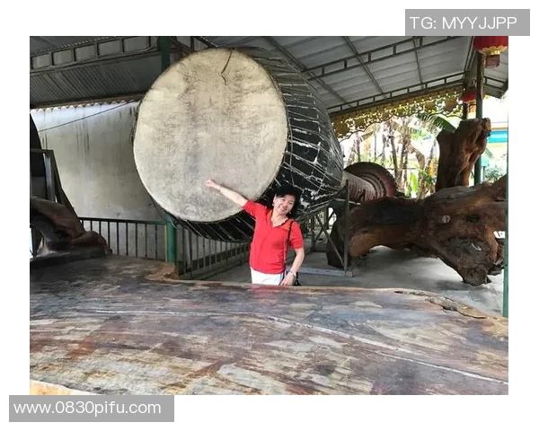 哪位足球明星曾在迪士尼乐园留下难忘回忆与精彩瞬间